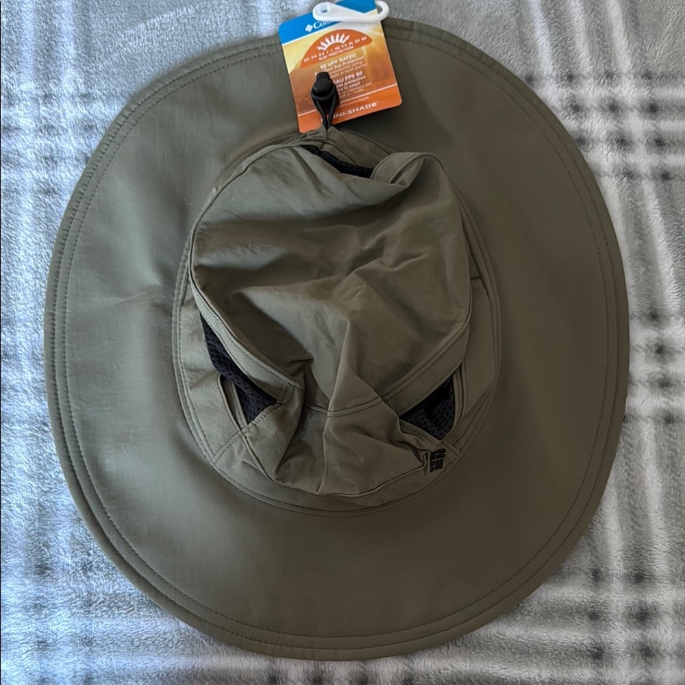 Columbia hat